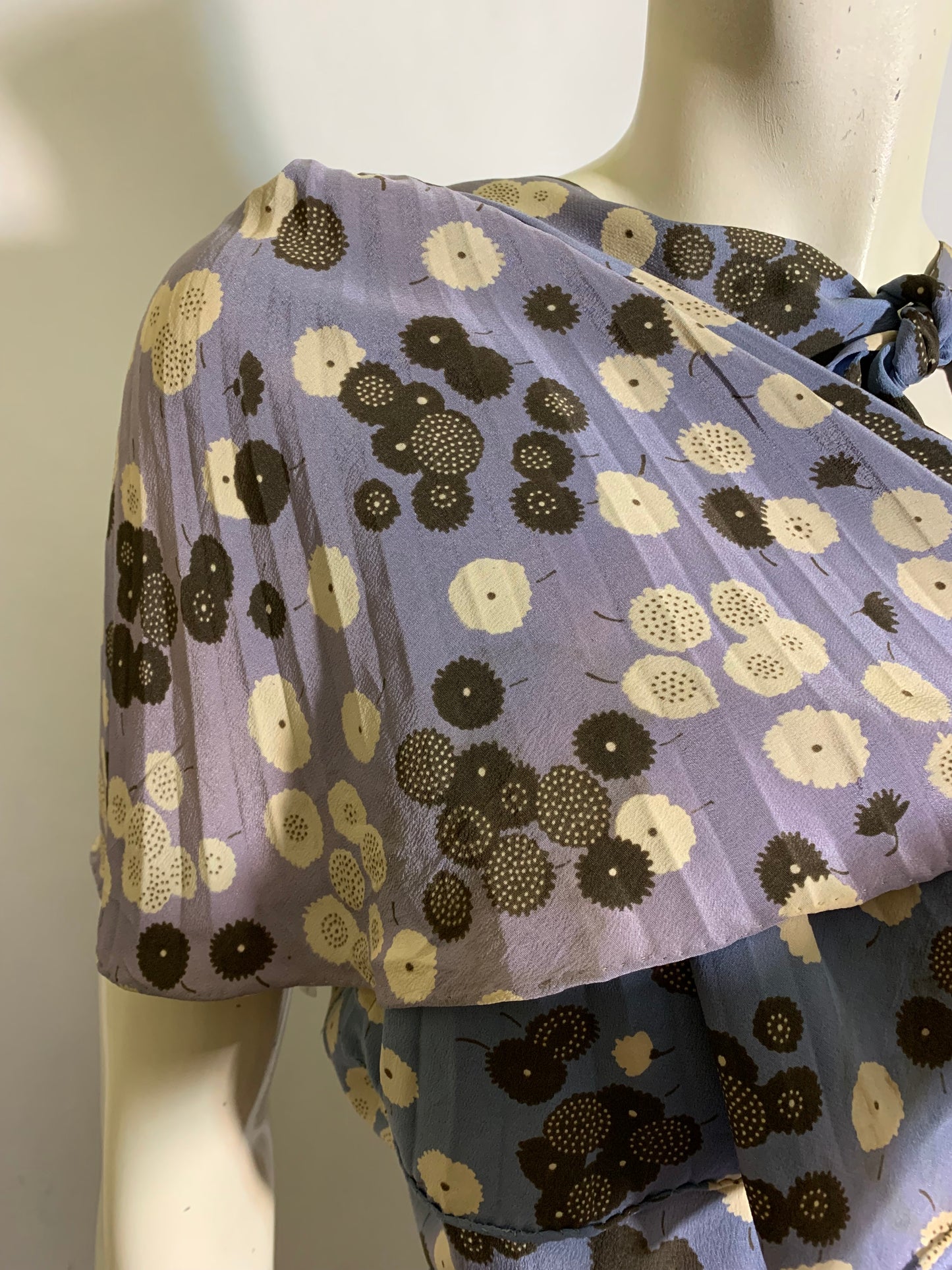 Art Deco Print Lilac Silk Dress with Caped Pleated Sleeves circa 1930s
