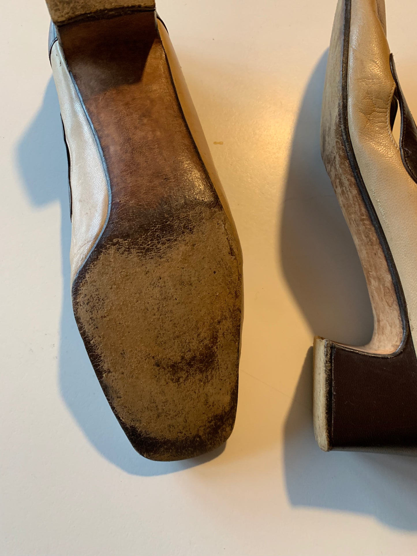 Two Tone Caramel and Cocoa Square Toe Low Heel Shoes circa 1960s W 7