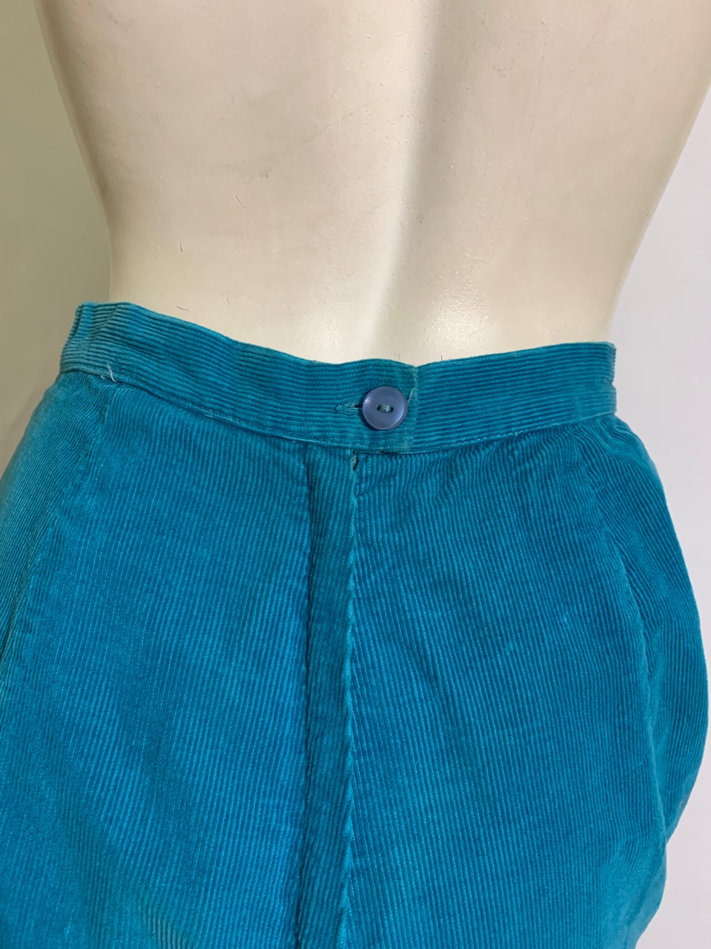 Bright Turquoise Blue Corduroy Capri Pants circa 1960s