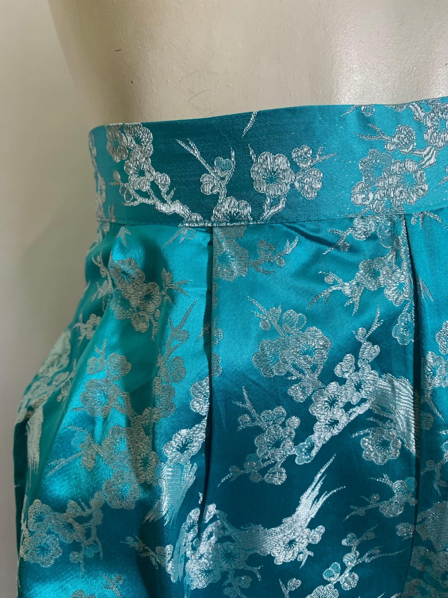 Silver and Blue Asian Style 2 Pc Pajama Set circa 1960s