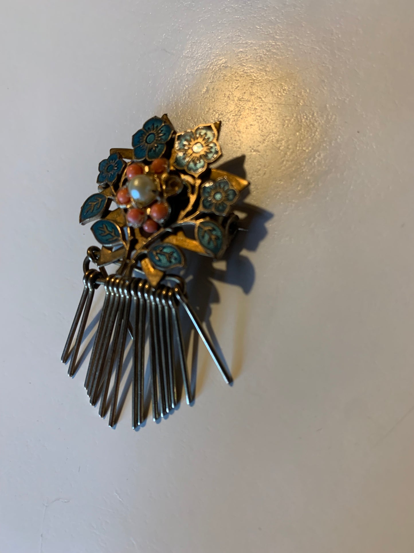 Enameled Flower Metal Fringed Brooch circa 1940s