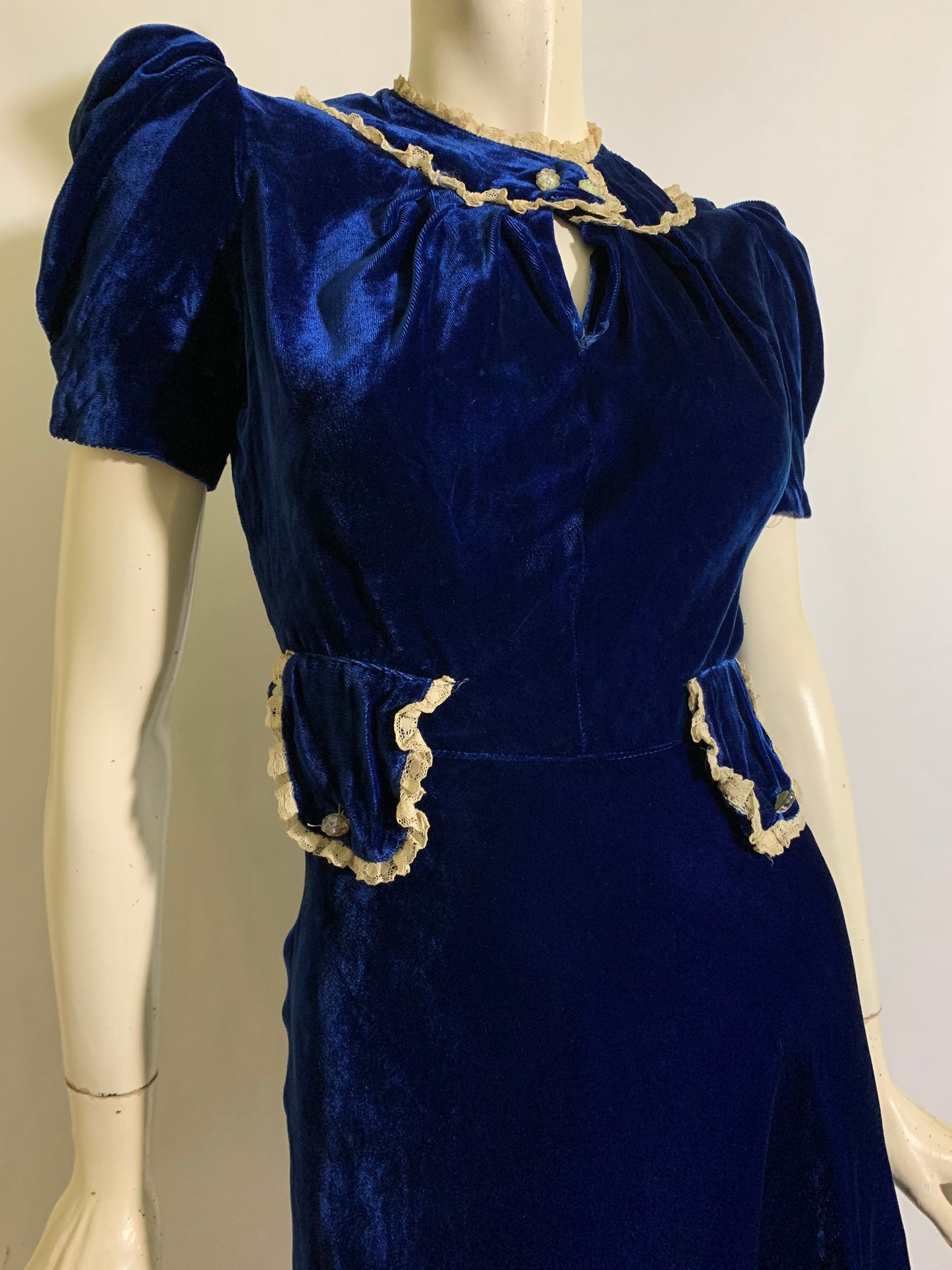 Sapphire Blue Silk Velvet Puff Sleeve Dress Glass Button & Lace Accents circa 1930s XS