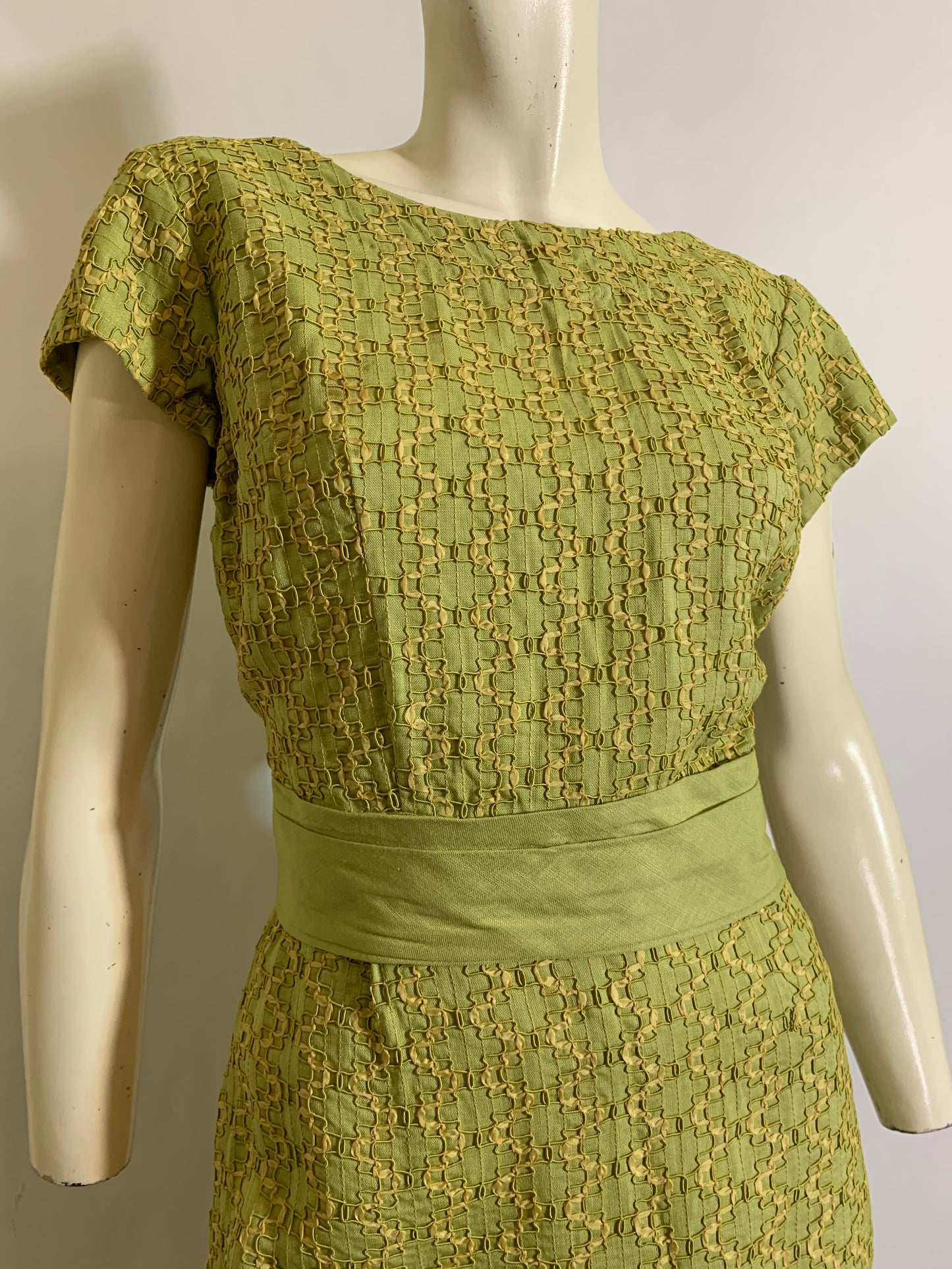 Pea Green Linen Weave Ribbon Embroidered 2 Pc Dress Set circa 1960s