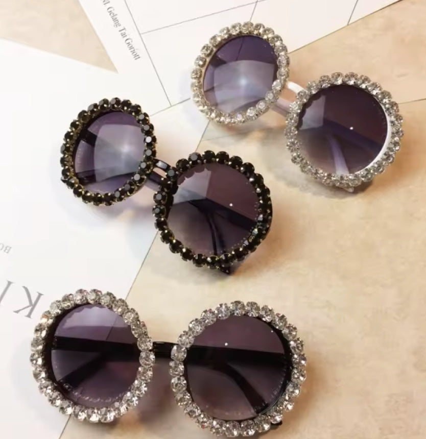 Cher- the Round Rhinestone Frame Sunglasses 3 Colorws