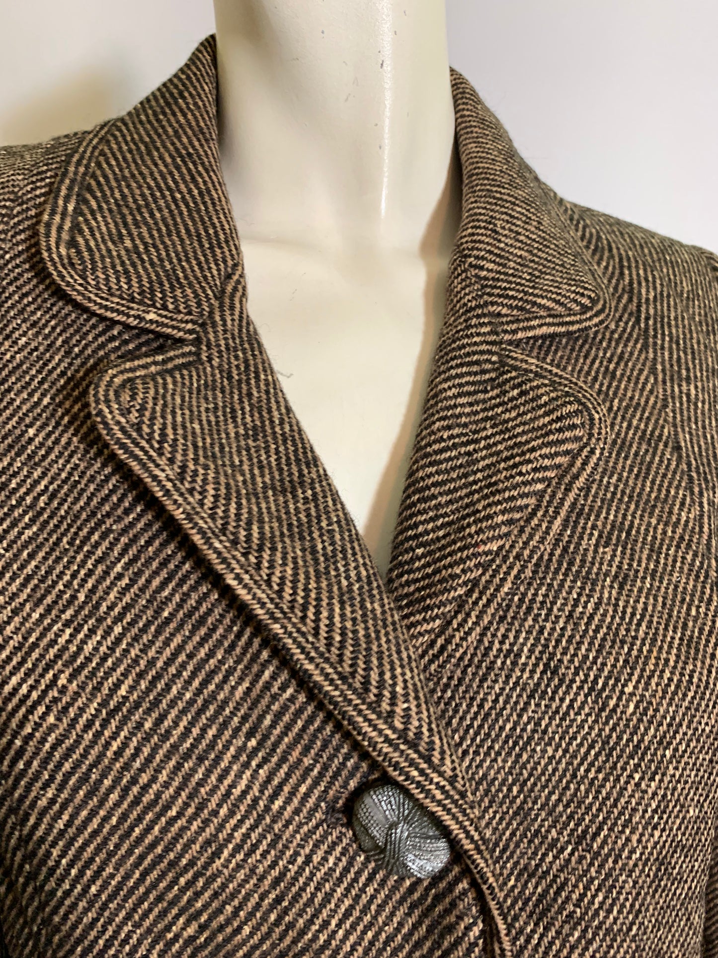 Textured Bark Brown Wool Cropped Jacket circa 1960s