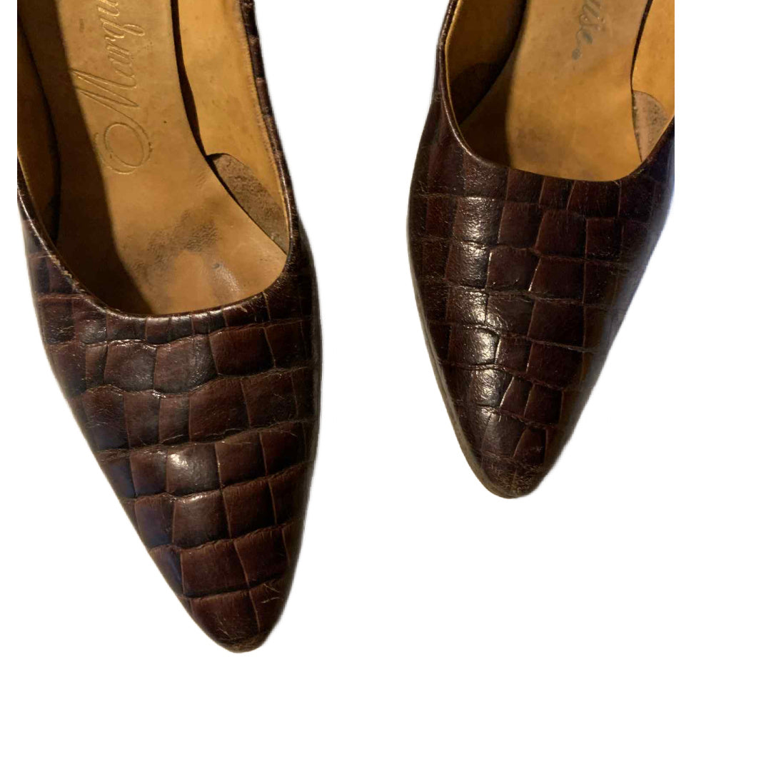 Classic Bark Brown Alligator High Heel Shoes circa 1960s 6N