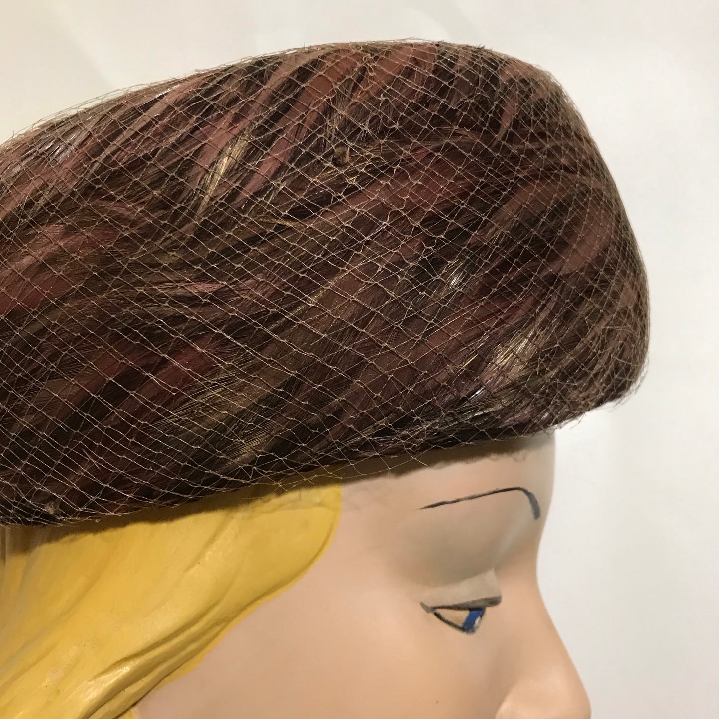 Bronze and Cocoa Swirled Feather Rounded Pill Box Hat circa 1960s