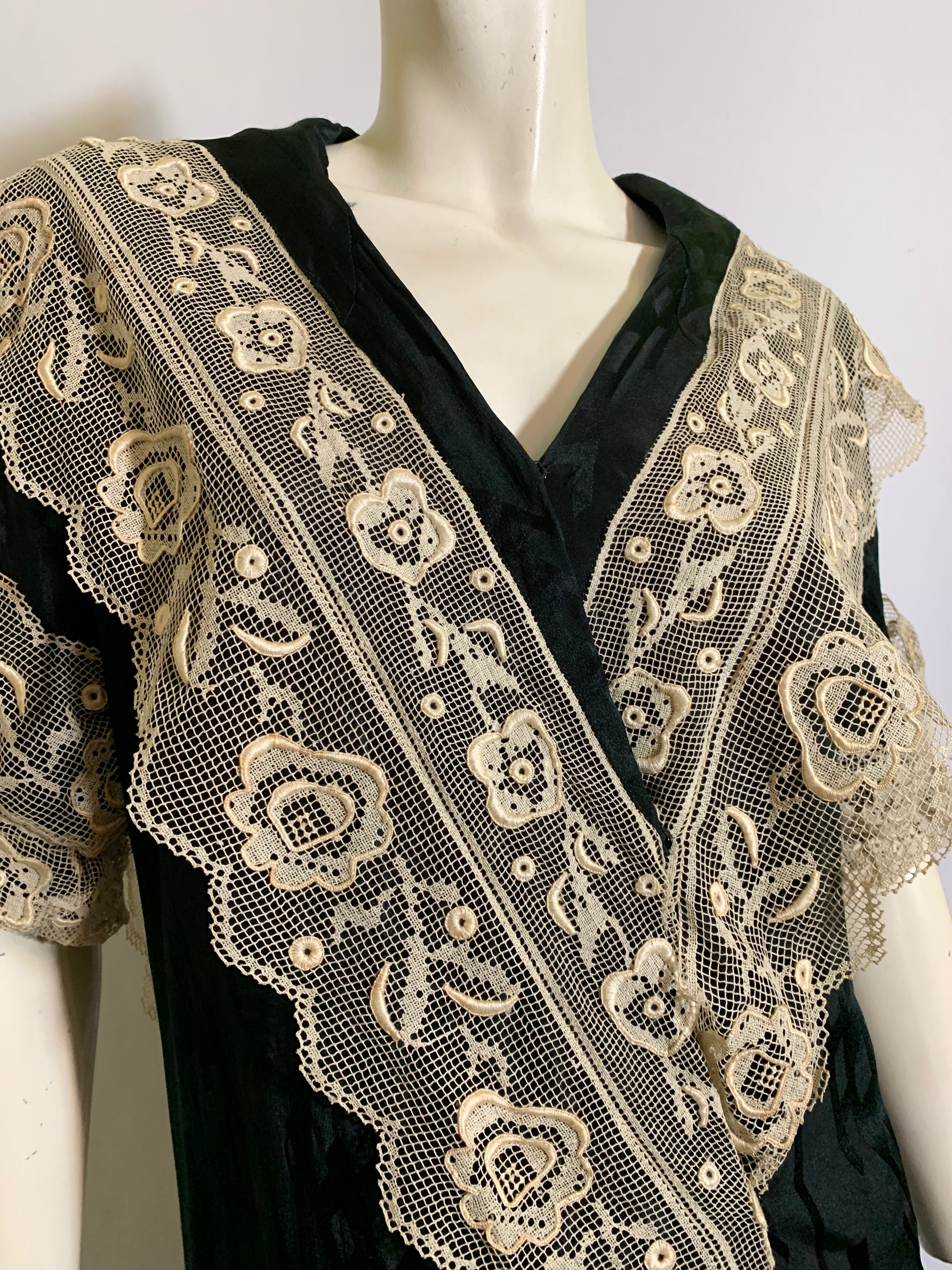 Black Silk Dropped Waist Dress with Wide Lace Trim circa 1920s Dorothea's Closet Vintage Black Silk Dropped Waist Dress with Wide Lace Trim circa 1920s Dorothea's Closet Vintage