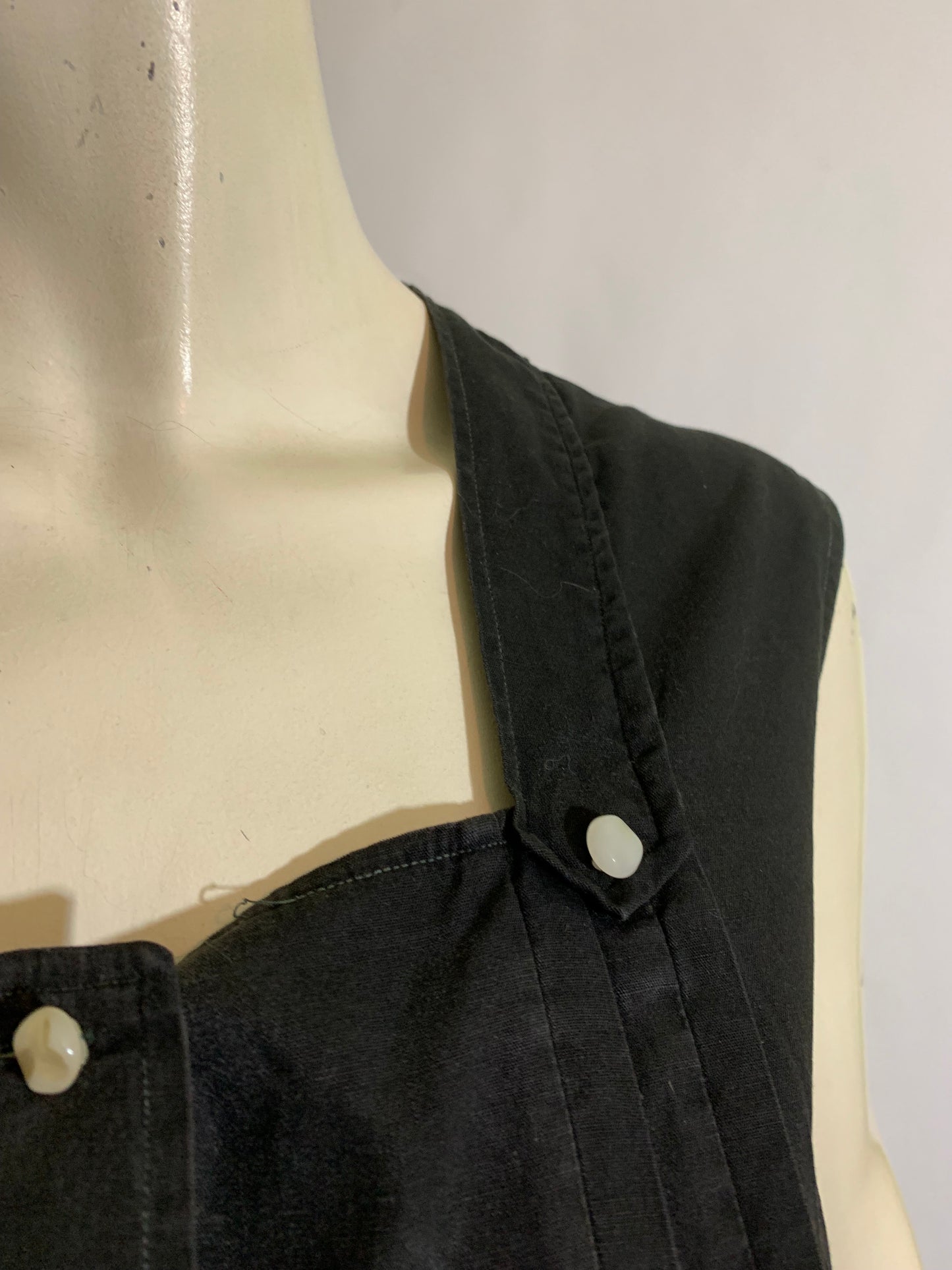 Black Sleeveless Cotton Pin Tucked Blouse circa 1960s