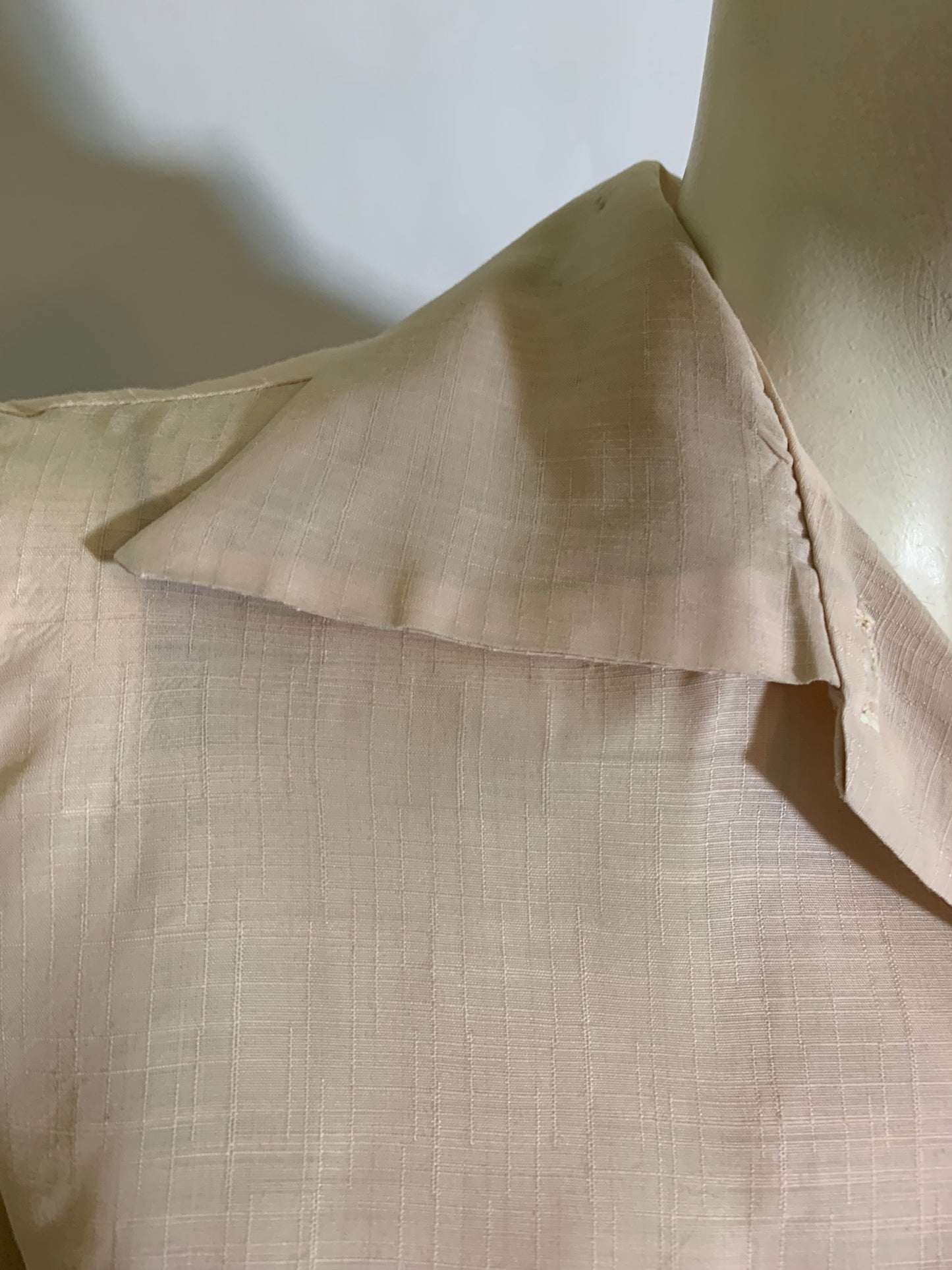 Sand Pink Linen Look Cotton Blouse circa 1960s