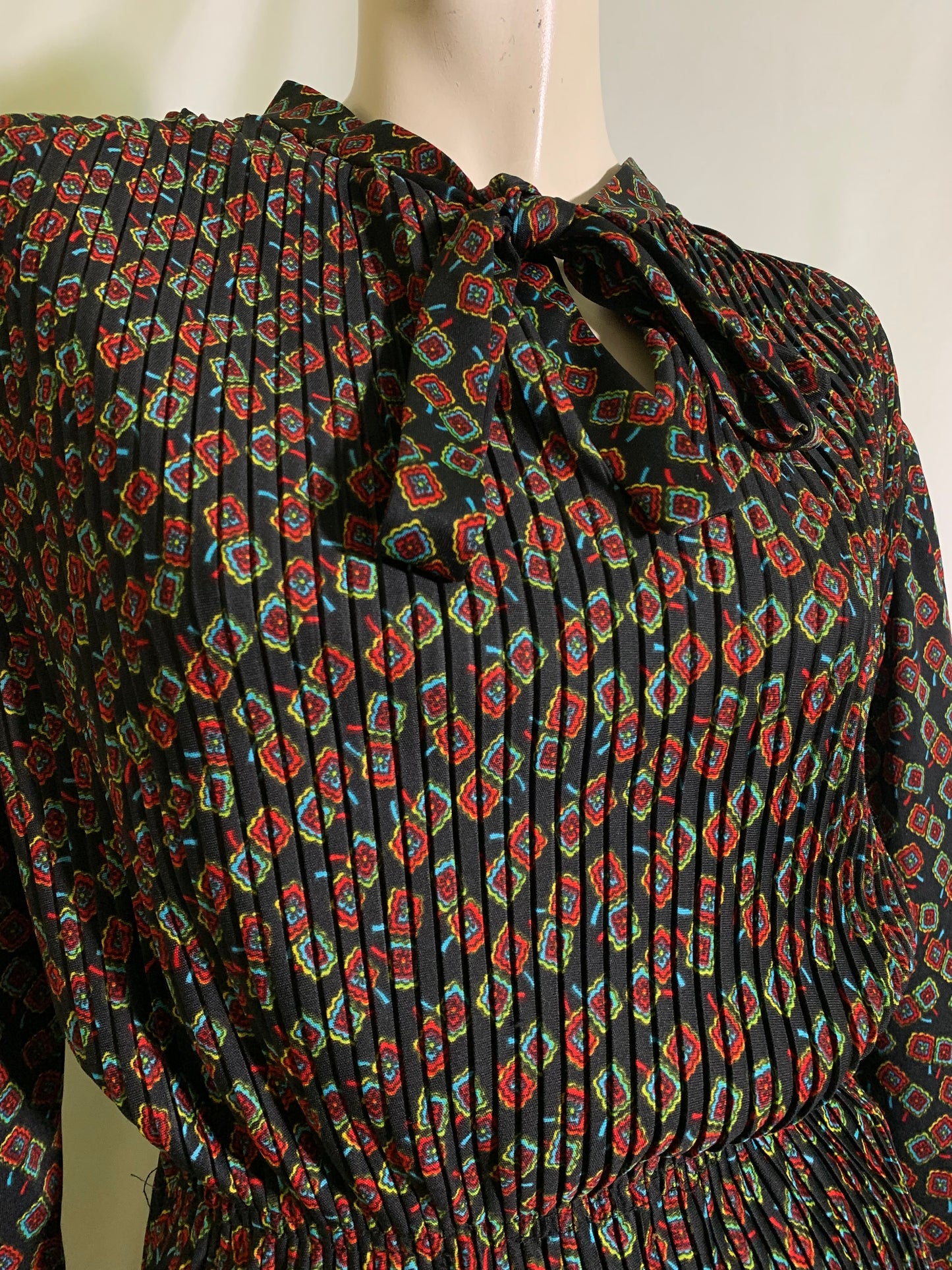Pleated Blouson Top and Skirt 2 pc Dress circa 1970s