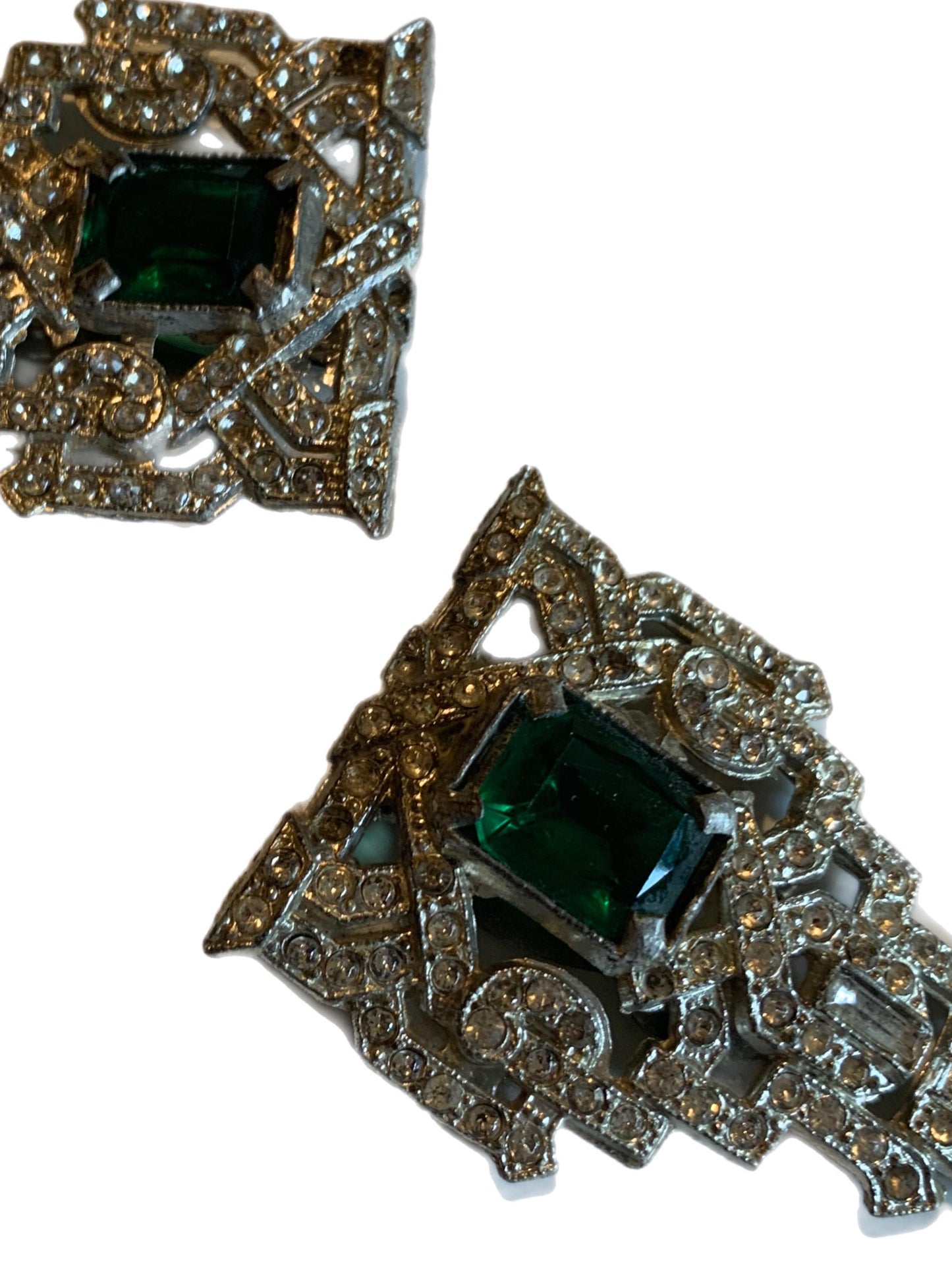 Emerald Green Glass and Rhinestones Set of Fur Clips circa 1930s