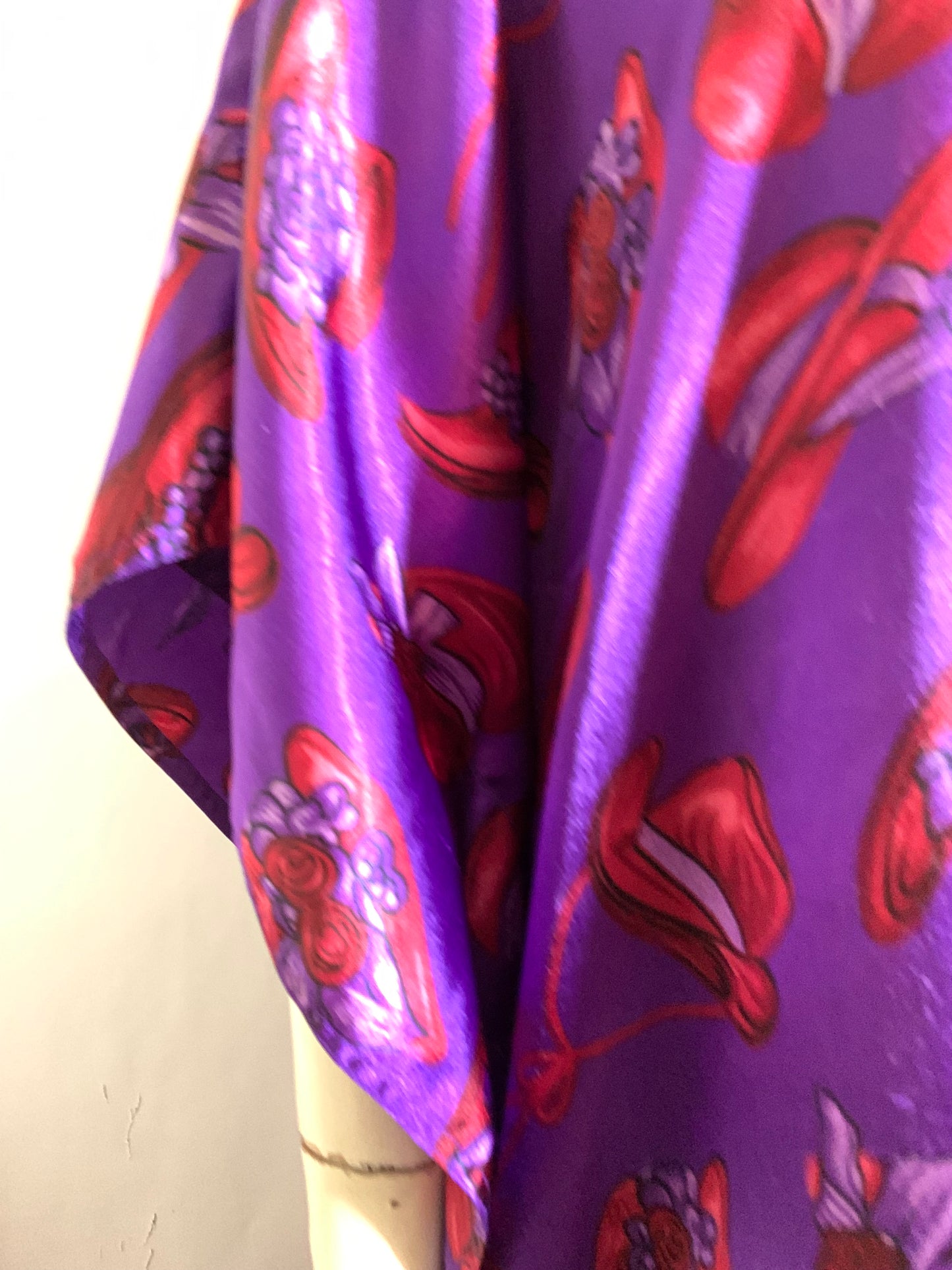 Red Hat Lady Print Satin Finish Caftan  circa 1990s