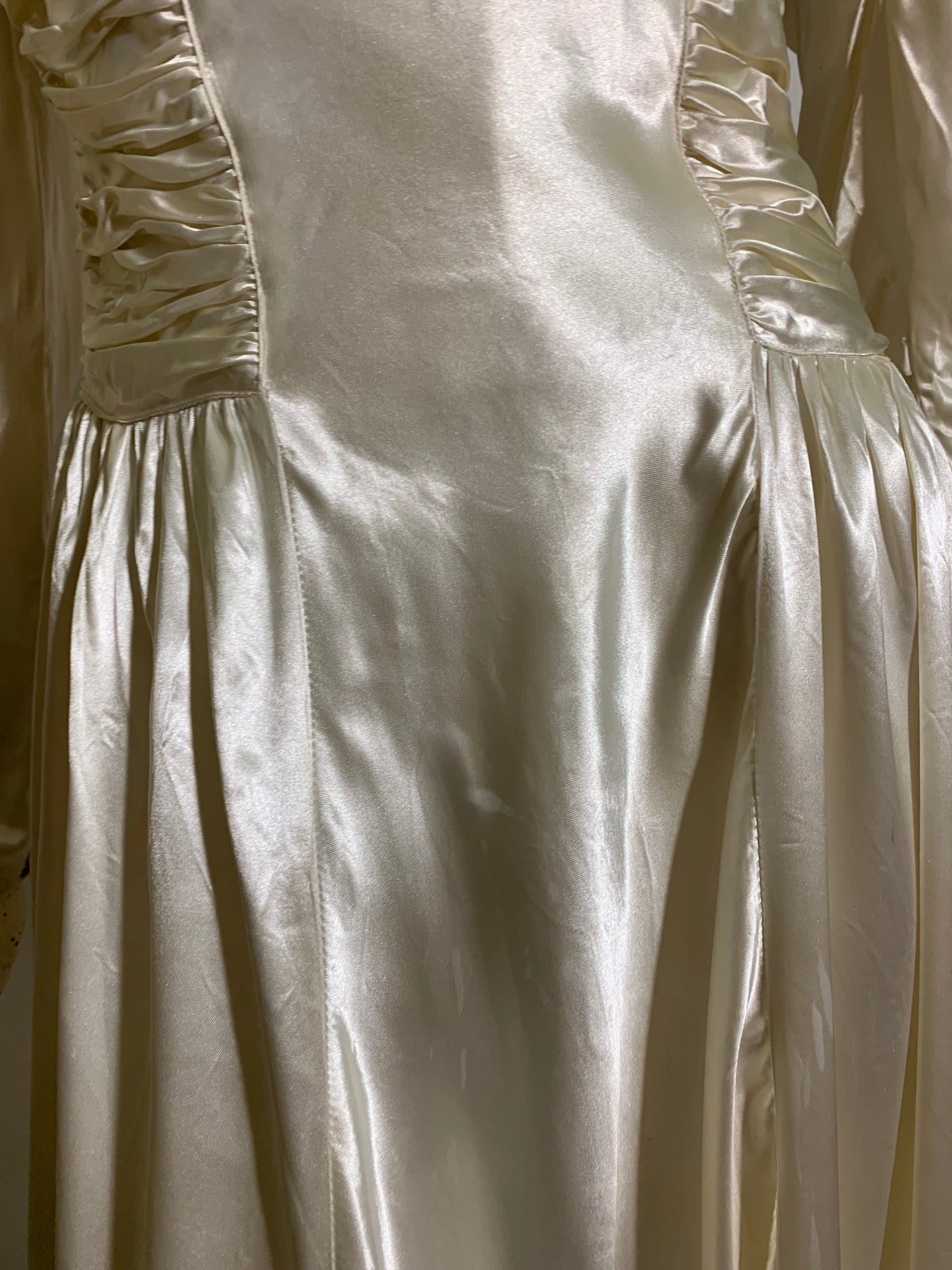 Sweetheart Neckline Slipper Satin Soft White Wedding Dress circa 1940s