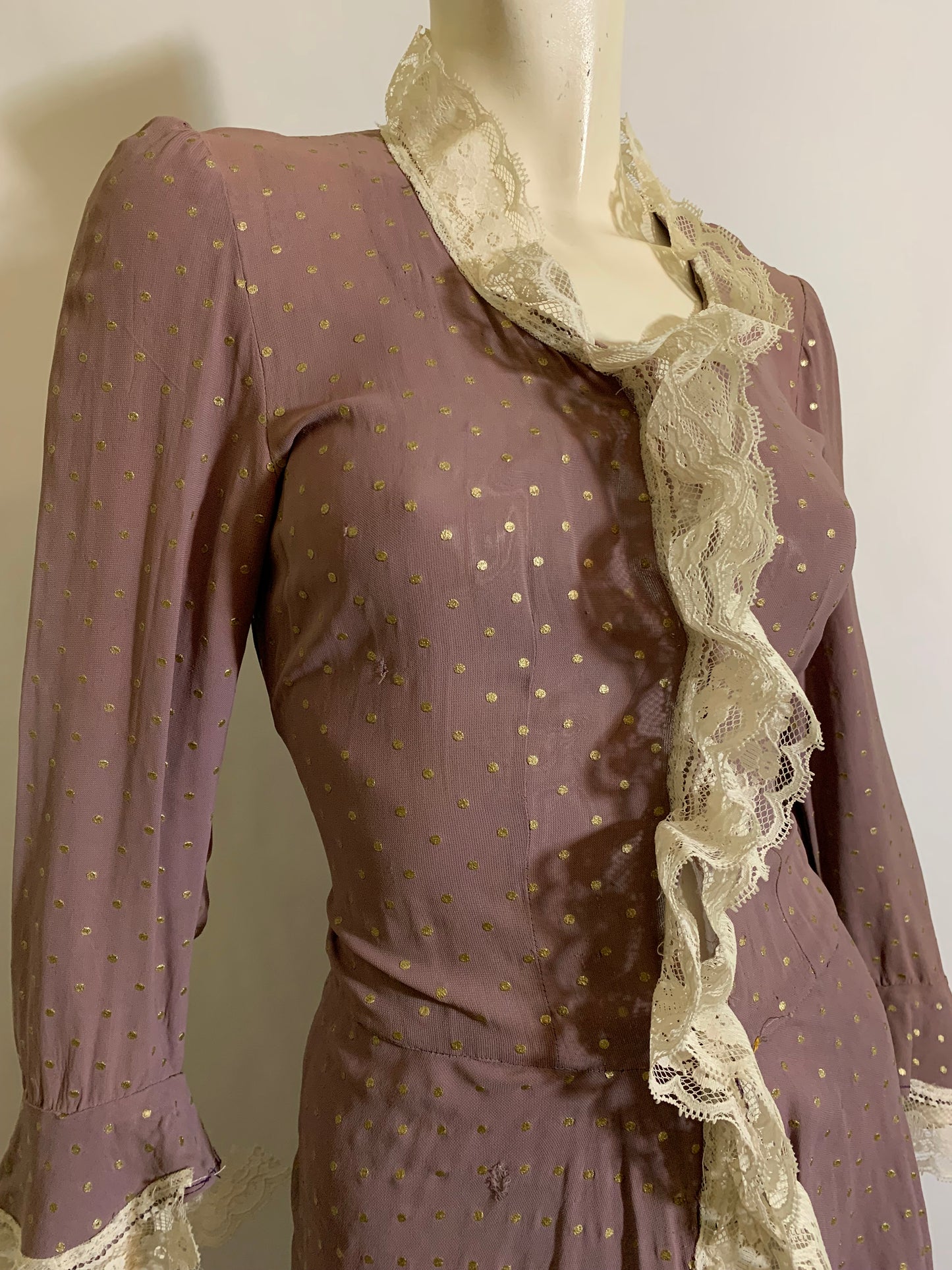 Antiqued Violet Rayon Robe with Metallic Gold Polka Dots and Lace circa 1940s