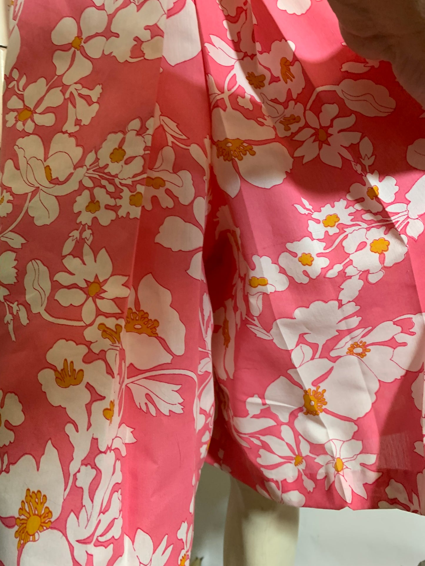 Pink and White Tropical Floral Print Scooter Shift Dress circa 1960s