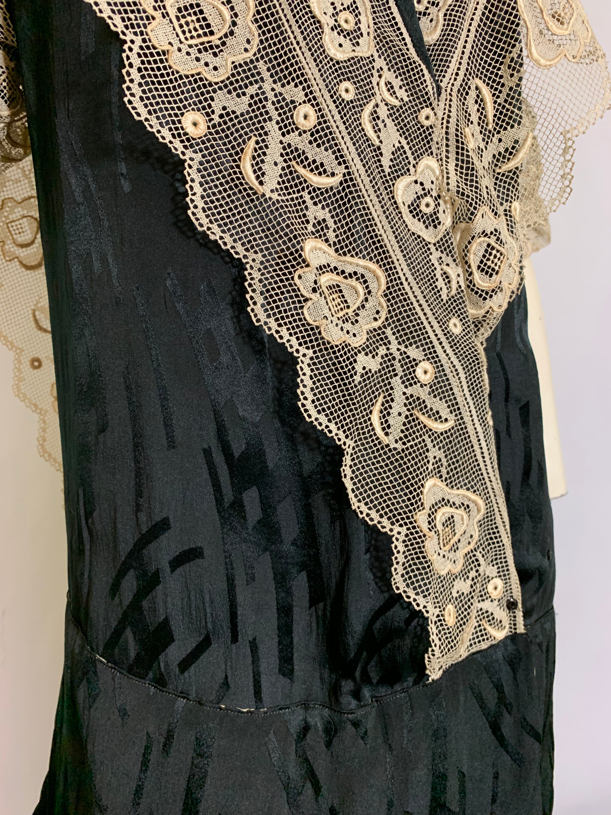 Black Silk Dropped Waist Dress with Wide Lace Trim circa 1920s Dorothea's Closet Vintage Black Silk Dropped Waist Dress with Wide Lace Trim circa 1920s Dorothea's Closet Vintage