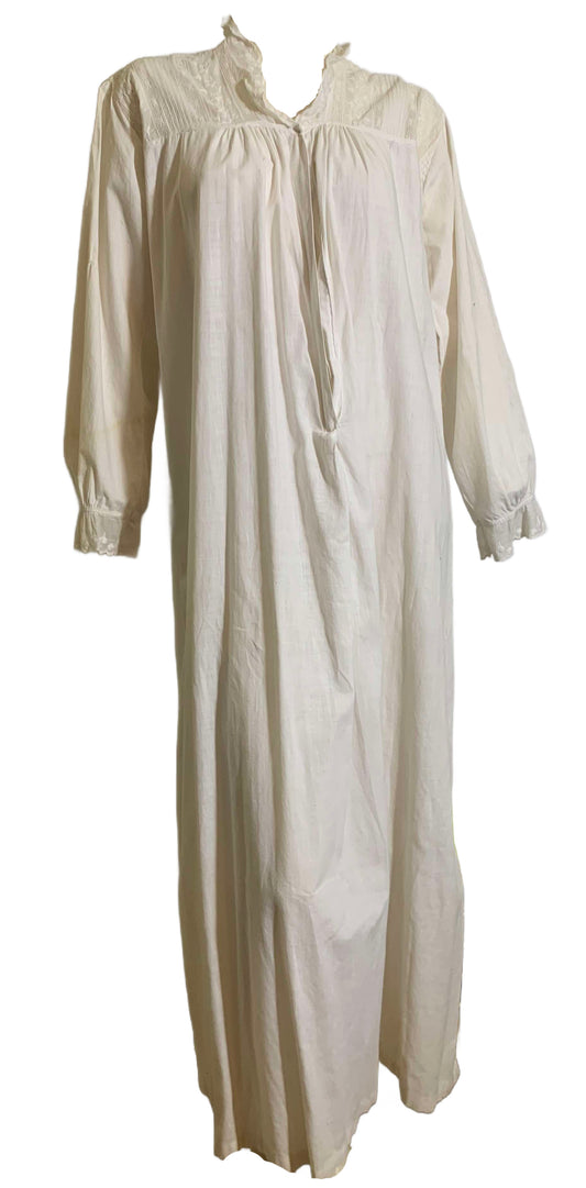 Sweet White Cotton Nightgown with Crocheted Neckline circa 1910s