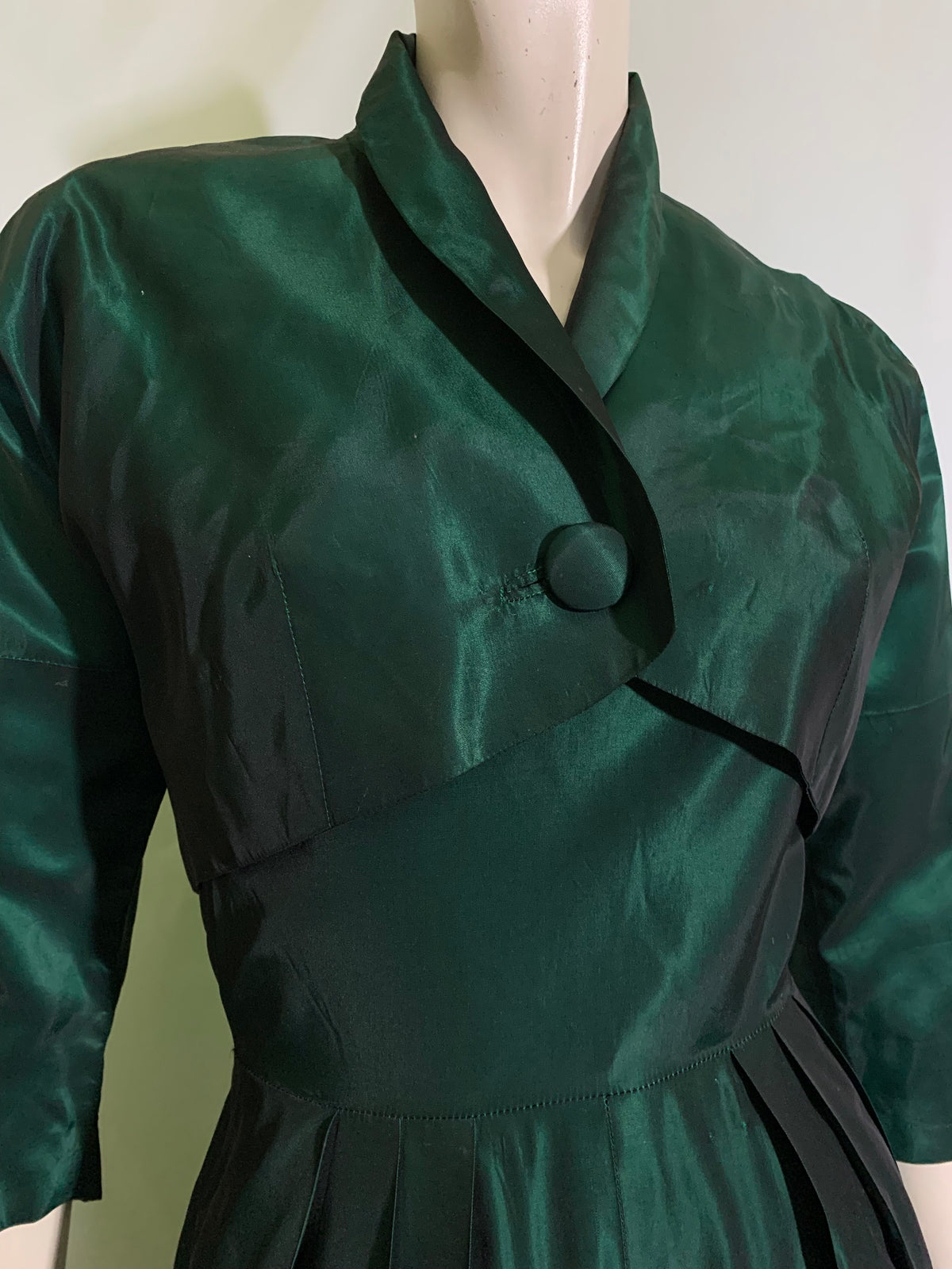Shimmering Emerald Green Taffeta Party Dress with Bolero Jacket circa 1940s