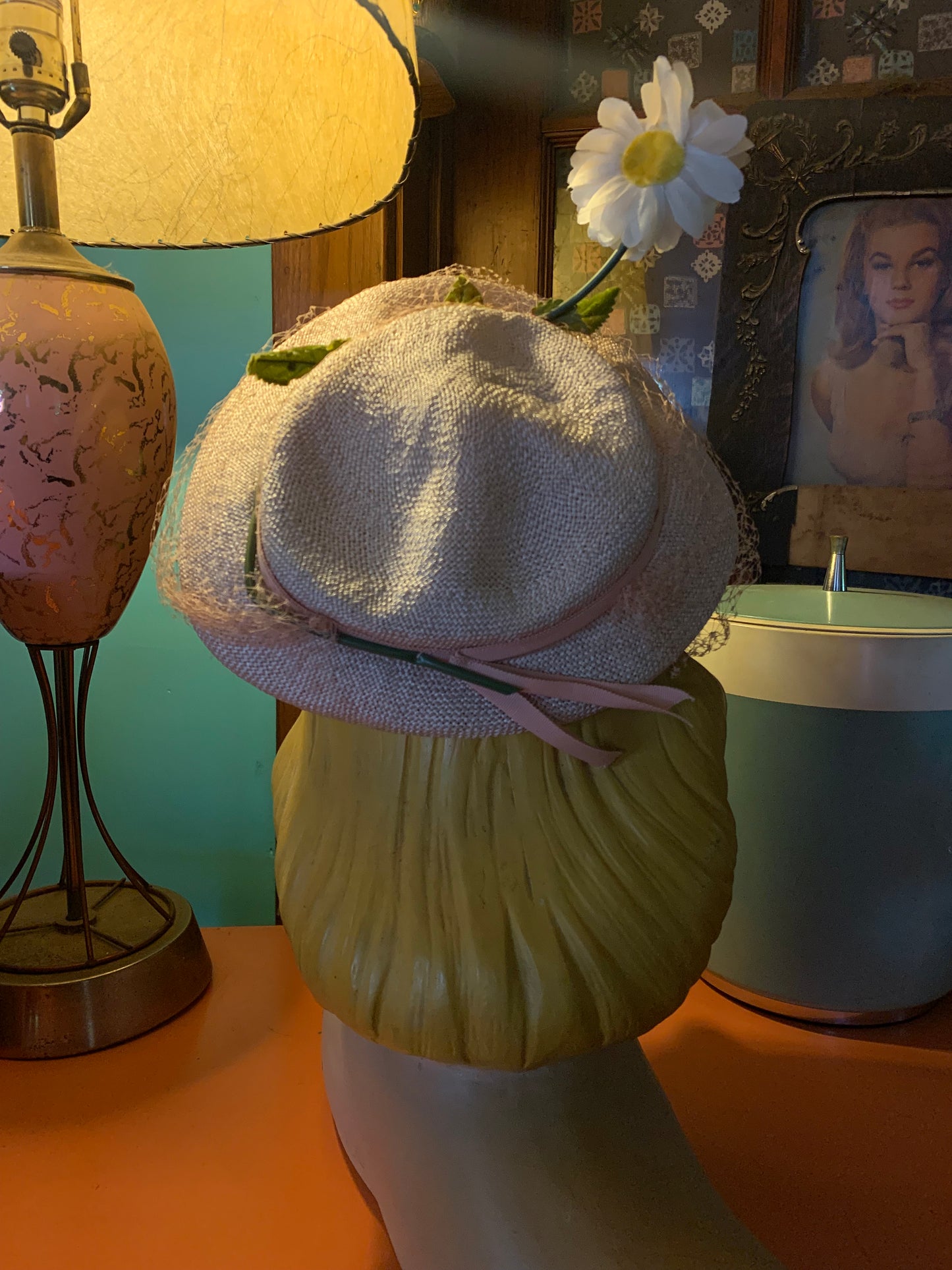 Jaunty Daisy Topped Sisal Hat with Netting circa 1940s