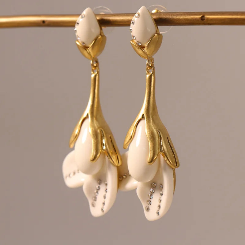 Maggie- the 1930s Inspired White Magnolia & Rhinestones Necklace or Earrings