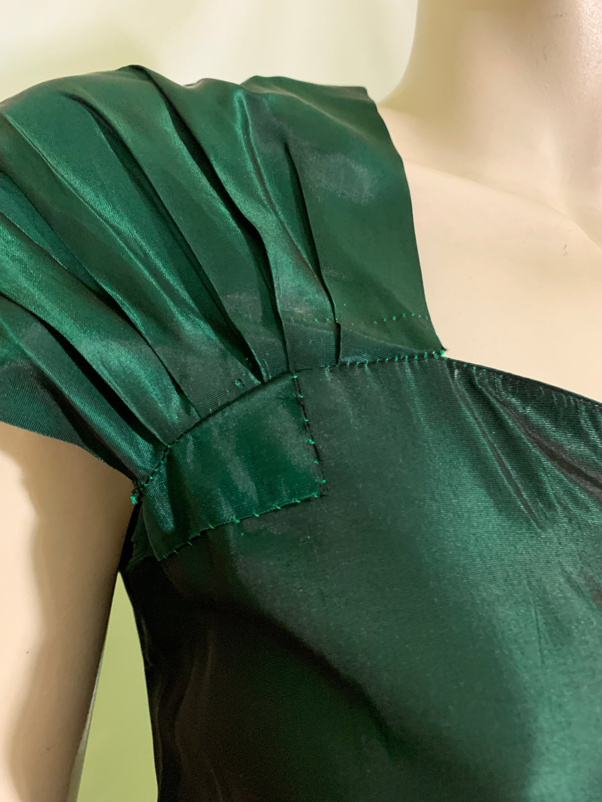 Shimmering Emerald Green Taffeta Party Dress with Bolero Jacket circa 1940s