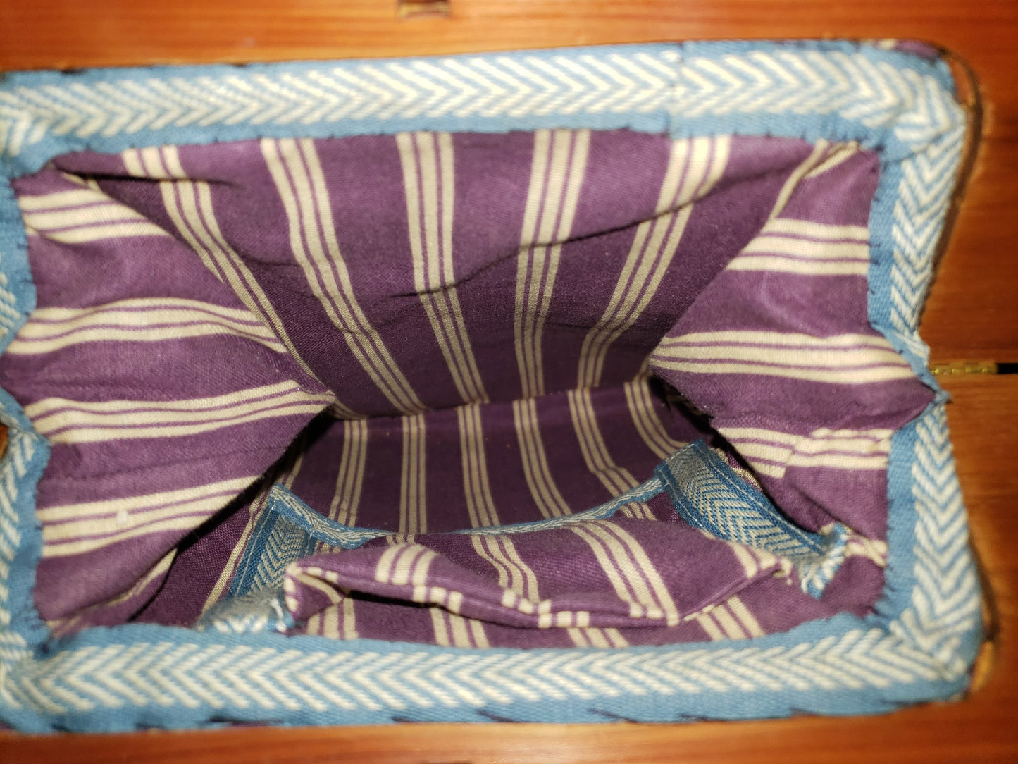 Arts & Crafts Style Fabric Handbag with Wooden Handle & Tassels circa 1910s