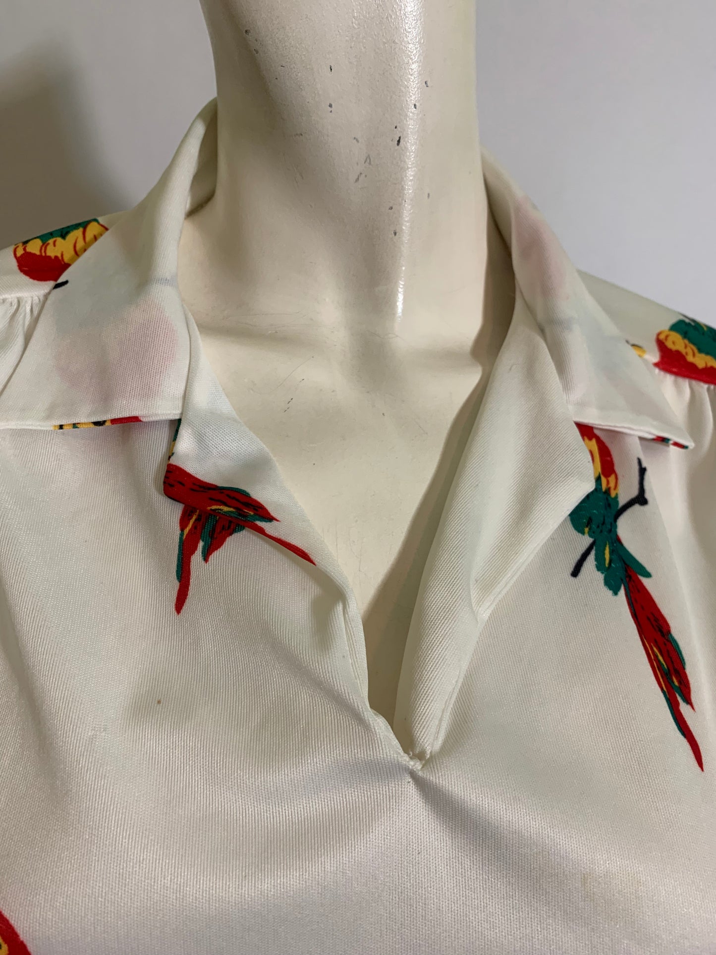 Parrot Print White Jersey Knit Pull Over Blouse circa 1980s
