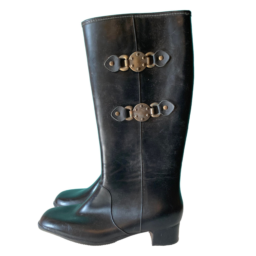 Buckle Trimmed Black Rubber Rain Boots circa 1970s US 9  display picture 1