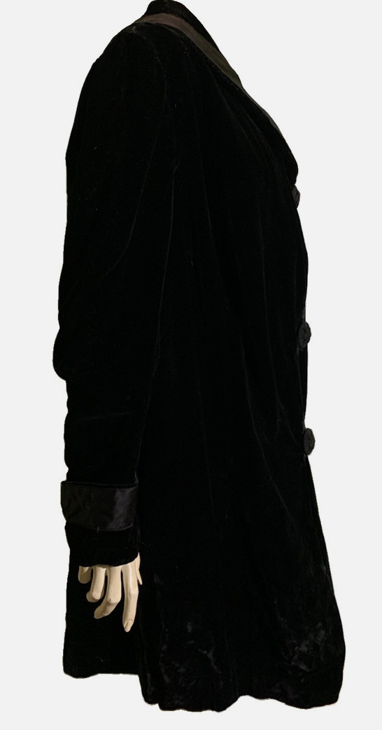 Black Velvet Silk Trimmed Classic Edwardian Jacket circa 1910s