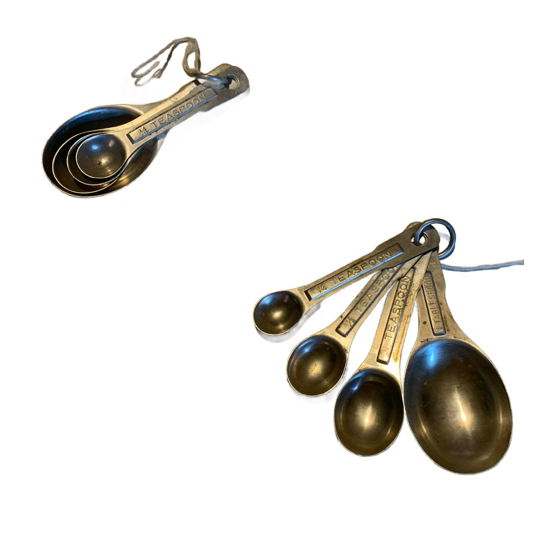 Classic Aluminum Measuring Spoon Set 1950s