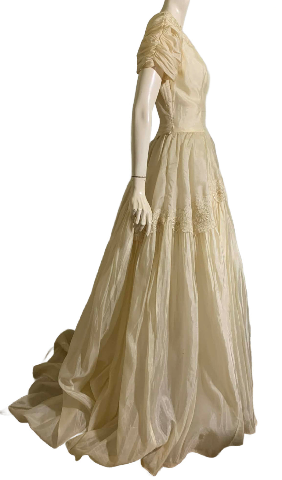Ivory Organza Short Sleeved Sequined Wedding Dress Massive Skirt circa 1950s