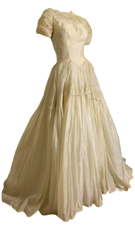 Ivory Organza Short Sleeved Sequined Wedding Dress Massive Skirt circa 1950s