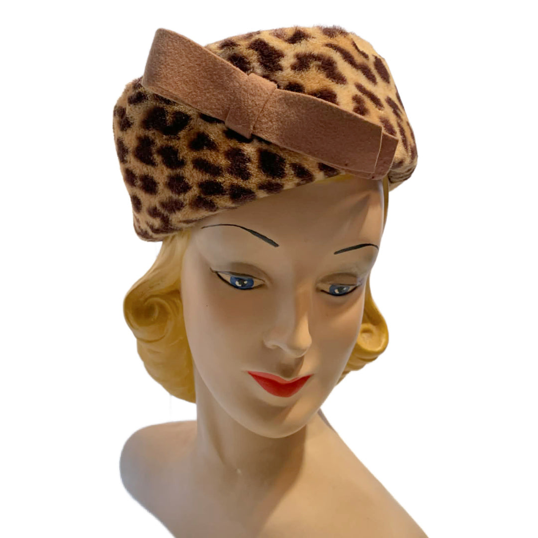 Khaki Wool Round Hat with Leopard Print Faux Fur As Is circa 1940s