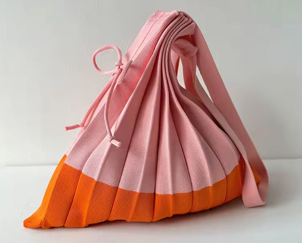 Sparrow- the Pleated Two Tone Knit 1940s Inspired Handbag with Drawstring