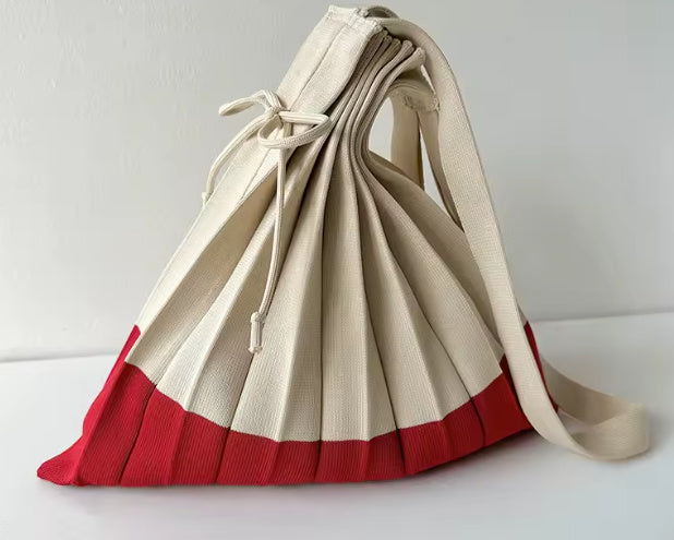 Sparrow- the Pleated Two Tone Knit 1940s Inspired Handbag with Drawstring