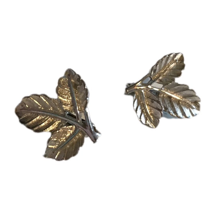 Silver Tone Small Leaf Clip Earrings circa 1970s