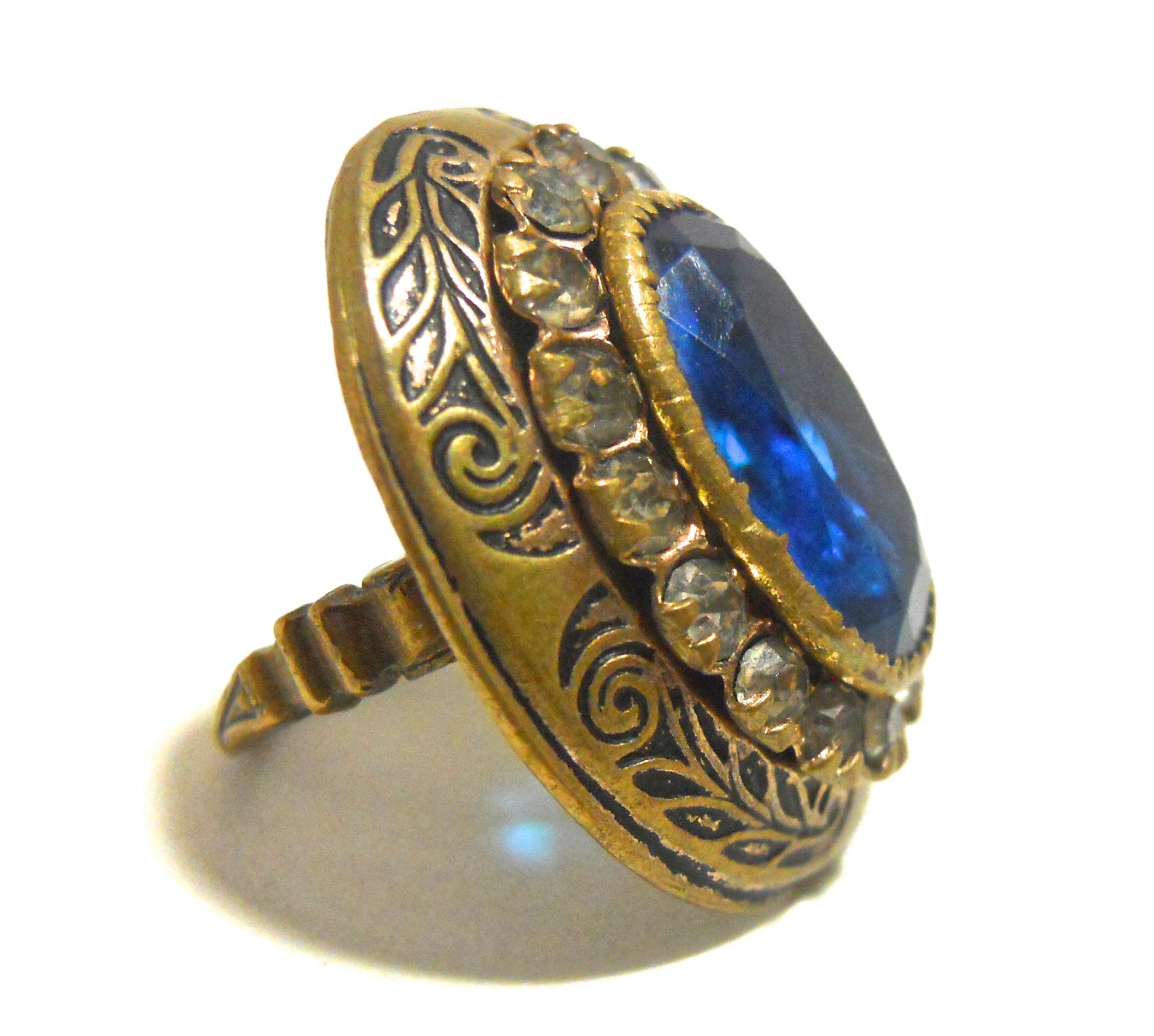 Deep Blue Czech Glass 1930s Ring