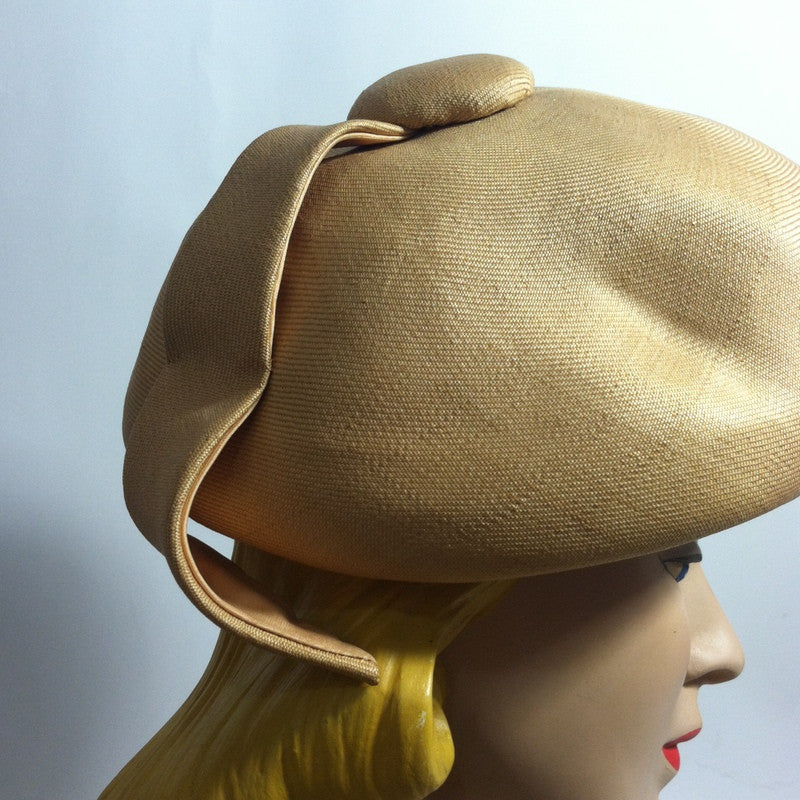 Sculpted Natural Sisal Mod Bubble Hat with Wrapped Petal circa 1960s