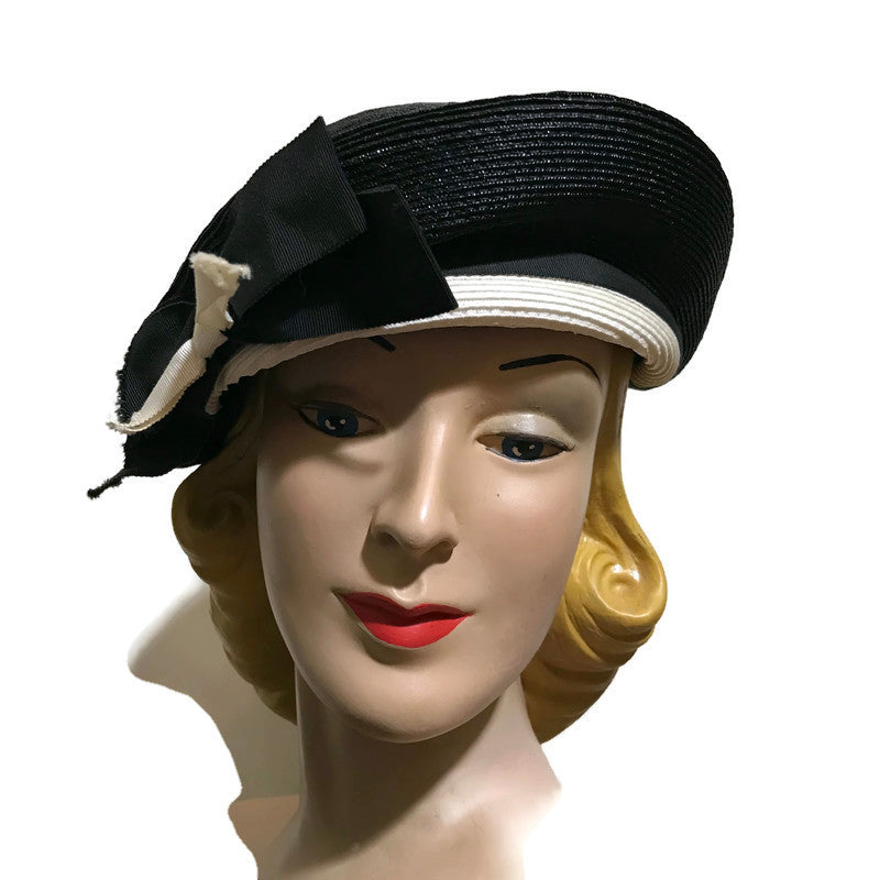 Black and White Sisal Sculpted Nautical Inspired Hat circa 1960s