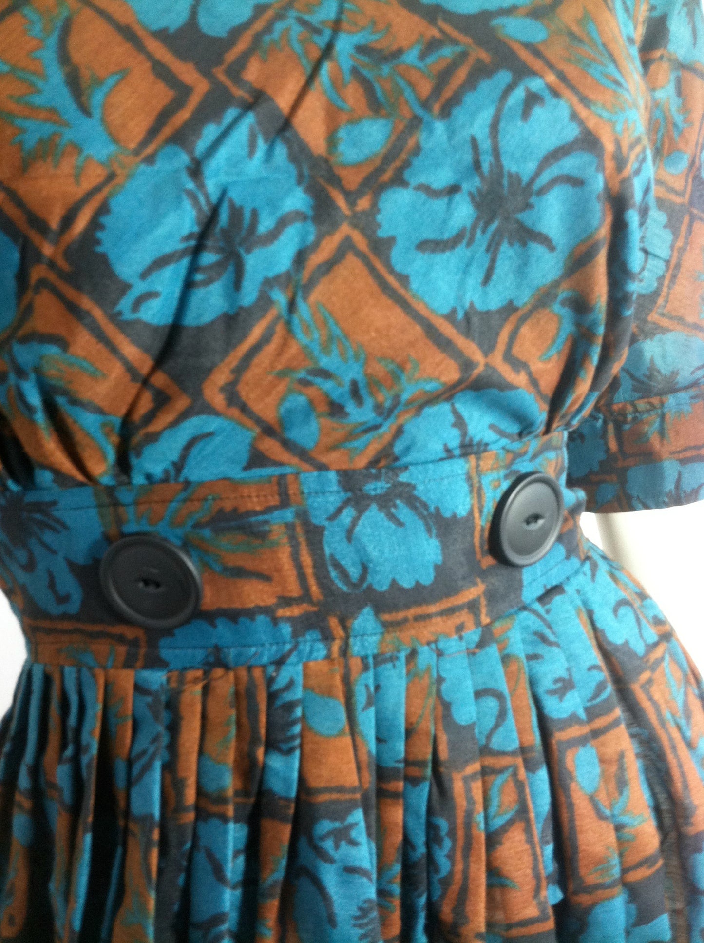 Turquoise and Cocoa Floral Print Dress w/ Button detail circa 1960s