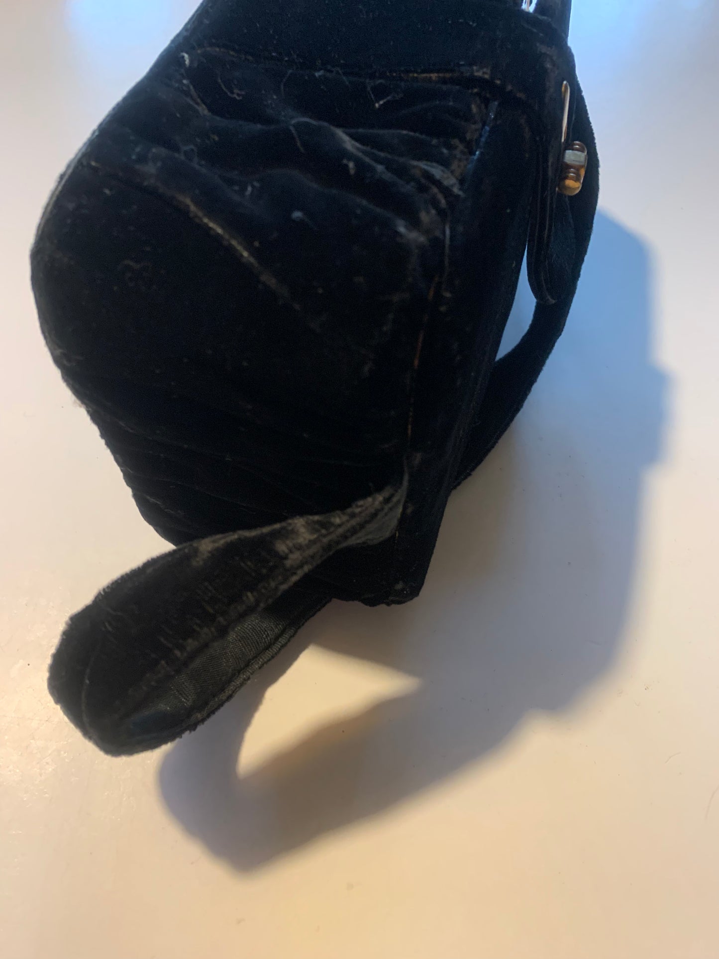 Black Velvet Soft Side Boxy Evening Handbag circa 1940s