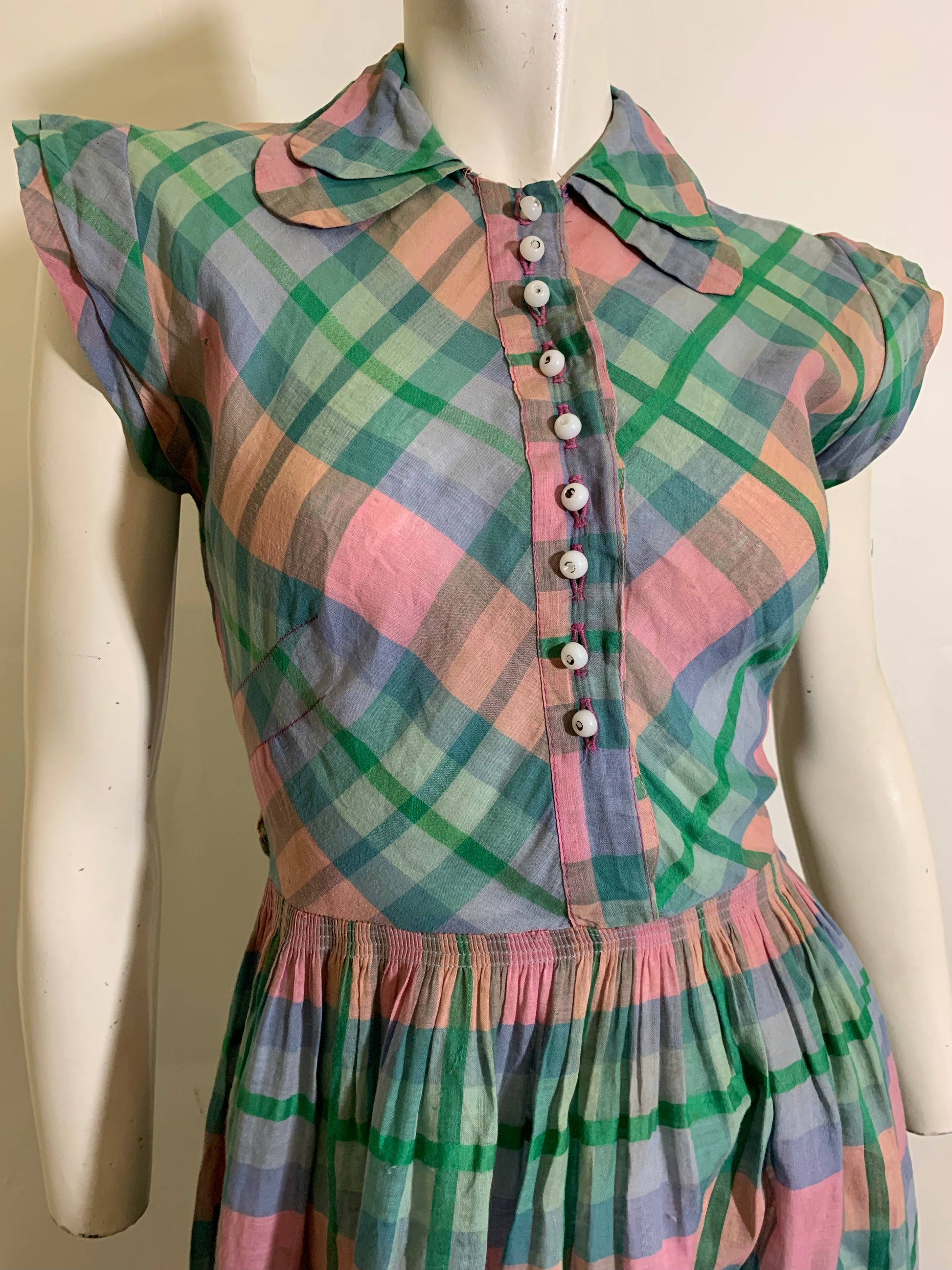 Plaid Windowpane Dress Shorts  Clothing Boutique – Jolie Vaughan