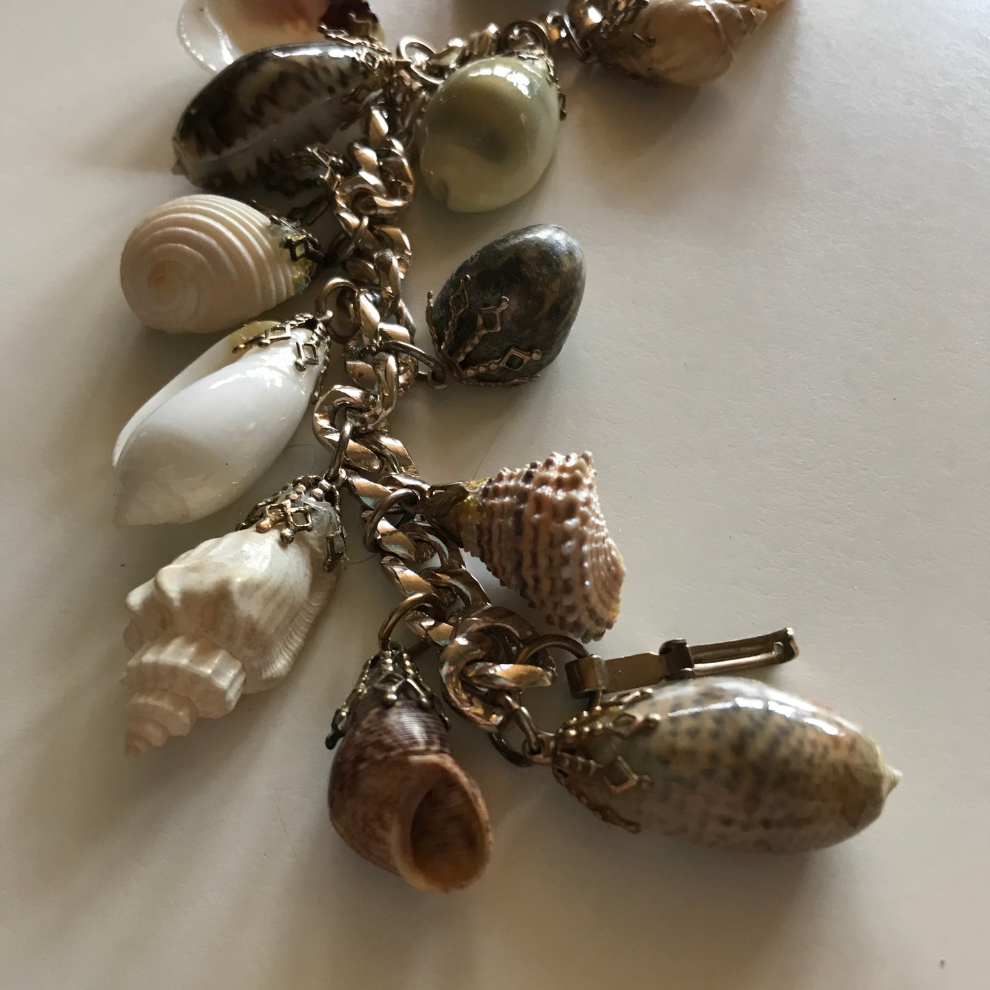 Sea Shell Charm Style Chain Bracelet circa 1960s
