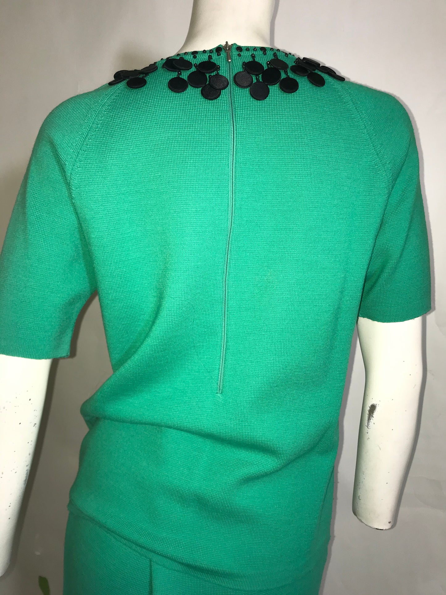 Kelly Green Italian Wool Knit 2 Pc Dress Set with Black Wooden Beads circa 1960s