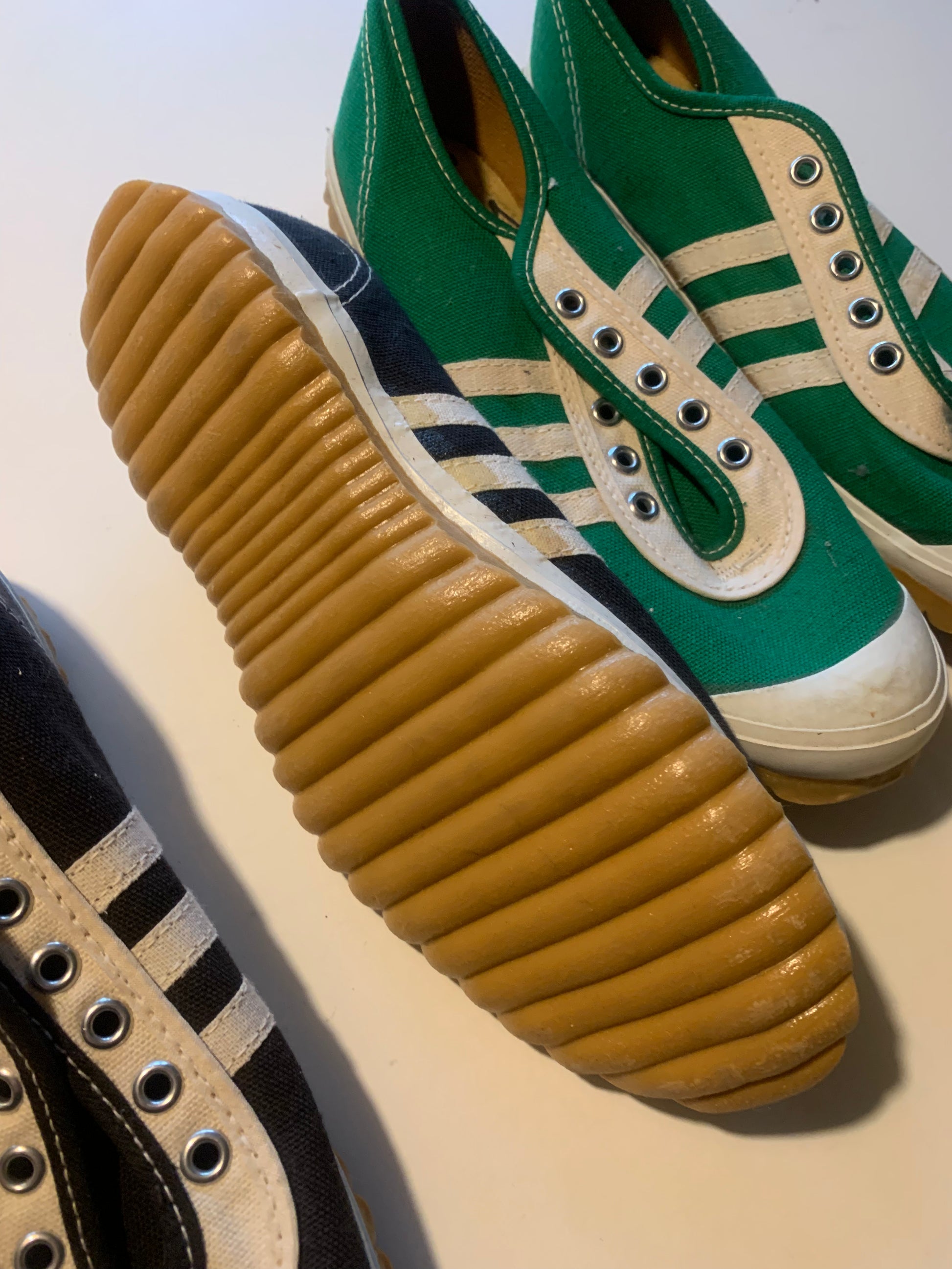 Vintage 2025 track shoes