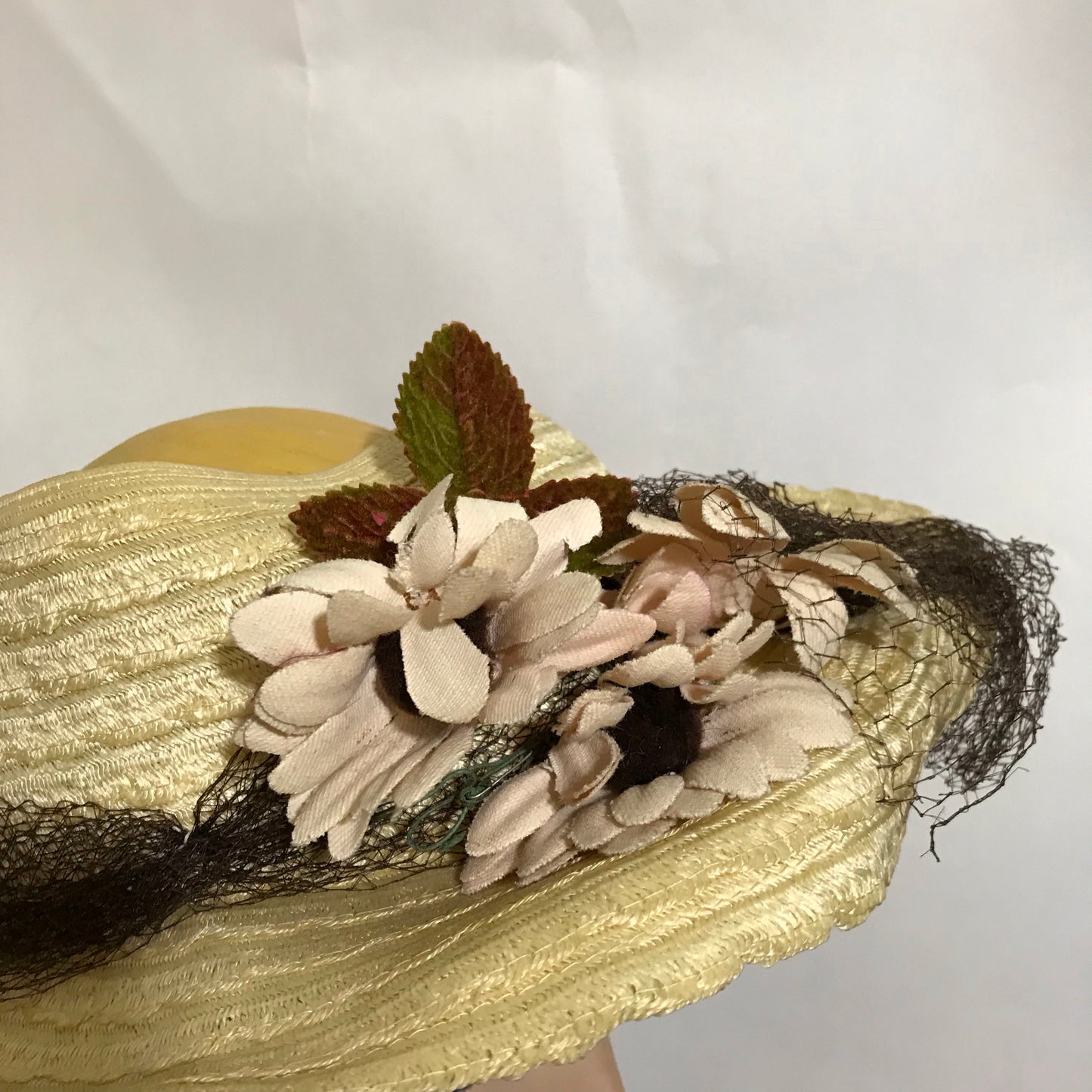 Natural Sisal Open Crown Hat with Flowers circa 1940s